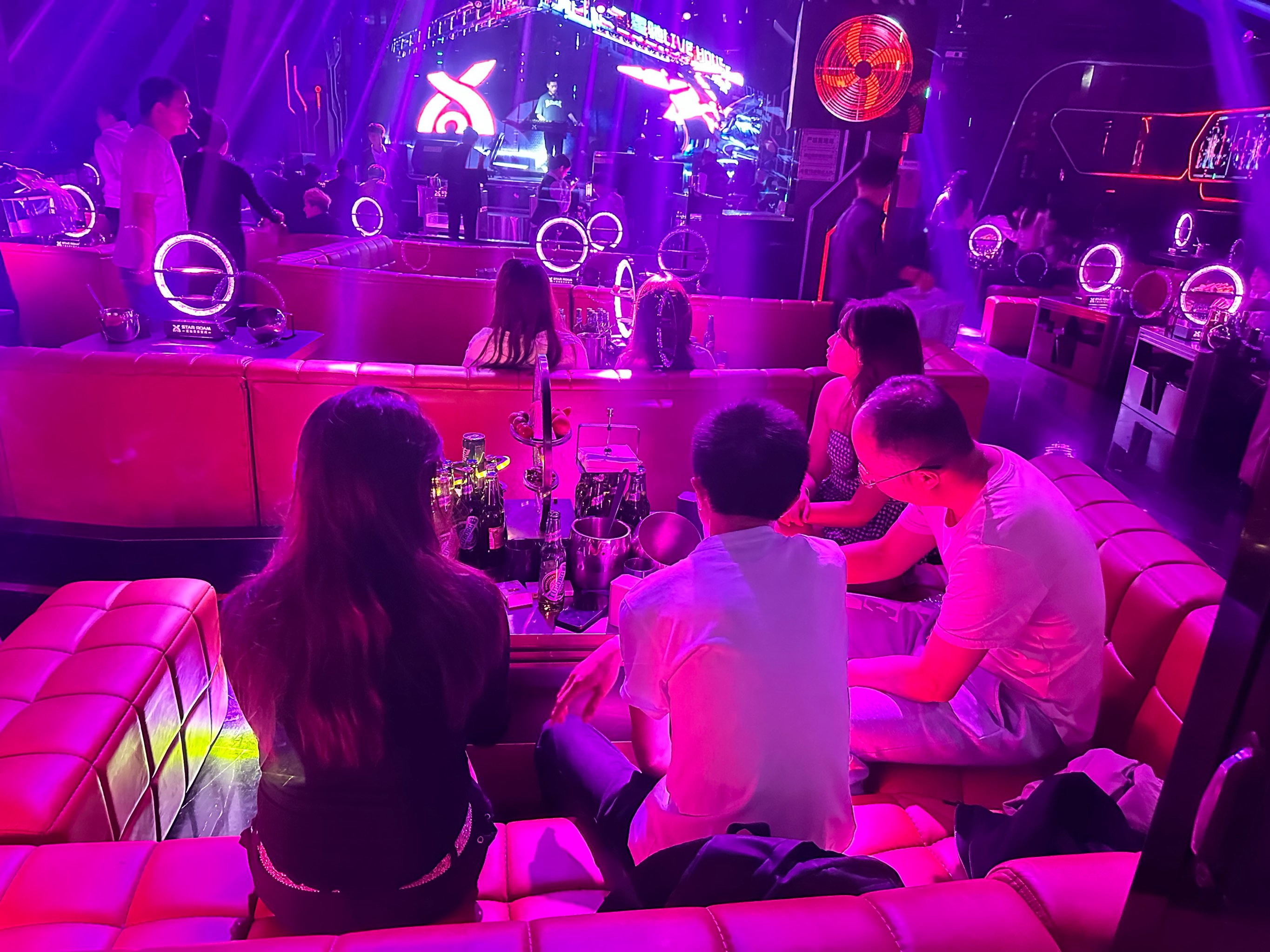 承德商务ktv中低端区别解析-隆化县ktv预订